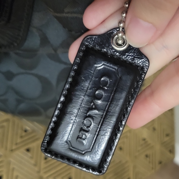 Coach Ashley Carryall Signature Jacquard Black Canvas Shoulder Bag - Picture 11 of 15